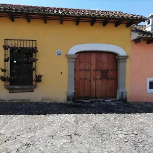 La Casa De La Abuela Antigua