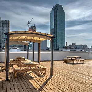 Lic 3*, Nueva York Estados Unidos